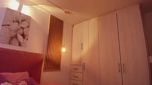 Snapshot of mia_nevaeh chatting on 09-11-25, 08:42 mia nevaeh online show from 09-11-25, 08:42