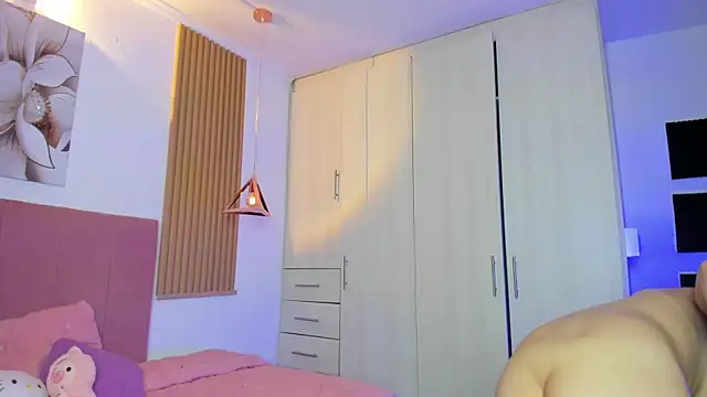 Snapshot of mia_nevaeh chatting on 09-17-25, 09:16 mia nevaeh online show from 09-17-25, 09:16