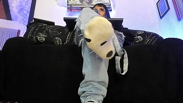 vivi-honey online show from 12-21-24, 03:58