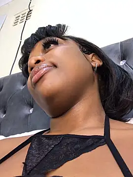 Miss Moriah online show from 02-20-25, 12:41