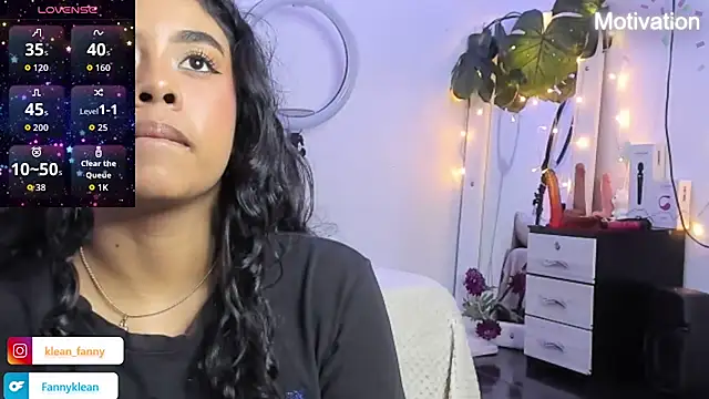 Fanny Klean online show from 12-14-25, 04:51