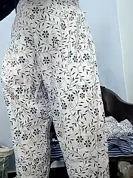 Noorkhatoon online show from 09-17-25, 01:57