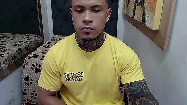 Snapshot of david_rousse_ chatting on 12-23-24, 02:56 david rousse online show from 12-23-24, 02:56