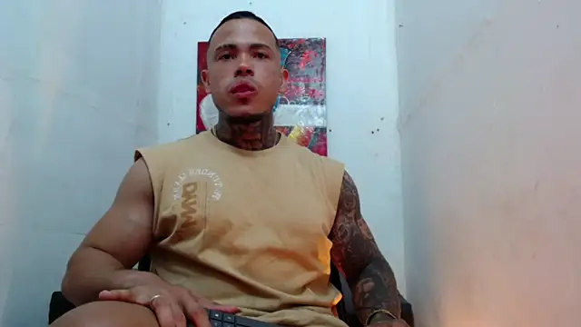 Snapshot of david_rousse_ chatting on 03-18-25, 04:26 david rousse online show from 03-18-25, 04:26