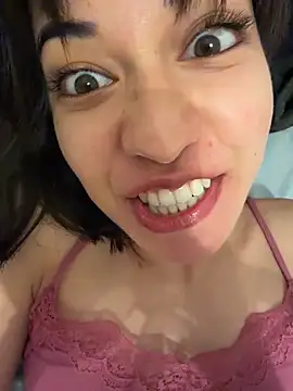 BitchyBratxxx online show from 02-17-26, 05:52