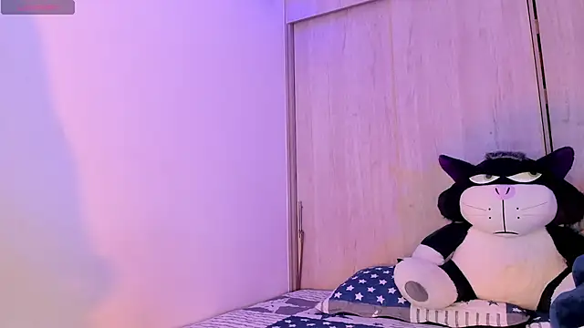  noahjones online show from 04-24-26, 04:42