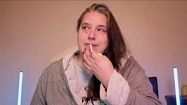 Snapshot of Niter chatting on 11-22-25, 07:46 Niter online show from 11-22-25, 07:46