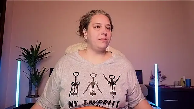 Snapshot of Niter chatting on 02-08-26, 06:22 Niter online show from 02-08-26, 06:22