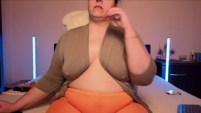 Snapshot of Niter chatting on 02-17-26, 12:56 Niter online show from 02-17-26, 12:56