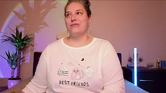 Snapshot of Niter chatting on 02-20-26, 08:27 Niter online show from 02-20-26, 08:27