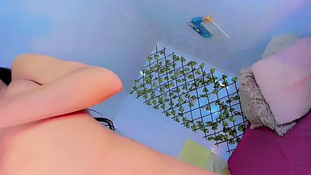 Snapshot of gilbanys_22 chatting on 02-21-25, 09:43 gilbanys 22 online show from 02-21-25, 09:43