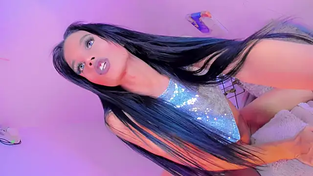 Snapshot of gilbanys_22 chatting on 03-22-25, 05:28 gilbanys 22 online show from 03-22-25, 05:28