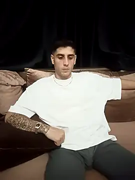 arenn1997 online show from 09-22-25, 10:12