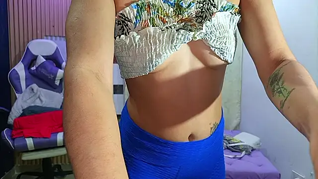 Snapshot of Cataleyalove_ADY chatting on 12-01-25, 12:26 Cataleyalove ADY online show from 12-01-25, 12:26