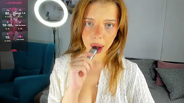 Snapshot of Hannah_Carr chatting on 10-07-25, 07:00 Hannah Carr online show from 10-07-25, 07:00