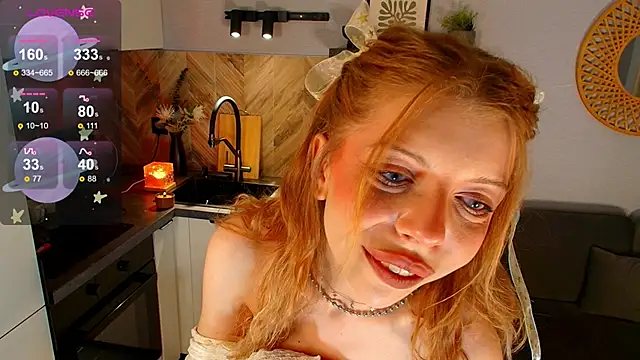 Hannah Carr online show from 05-18-26, 09:42