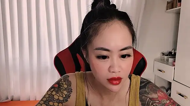 witch-39 online show from 04-13-26, 05:57