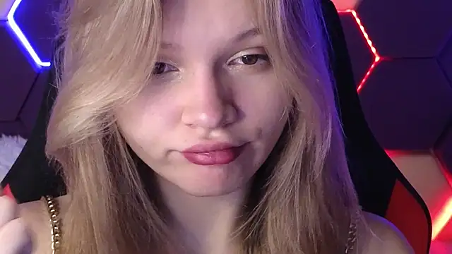 LitaBrom online show from 01-16-25, 01:27