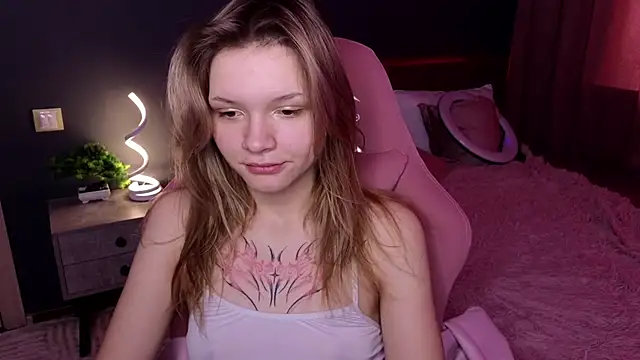 LitaBrom online show from 02-07-25, 04:16