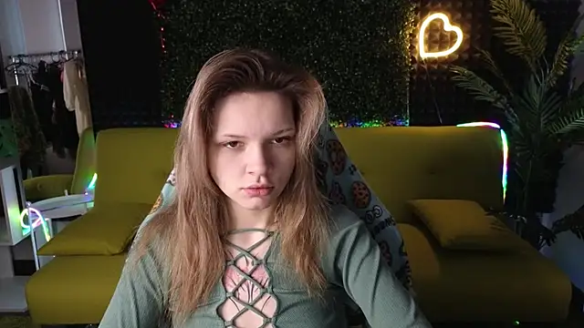 LitaBrom online show from 03-13-25, 01:43