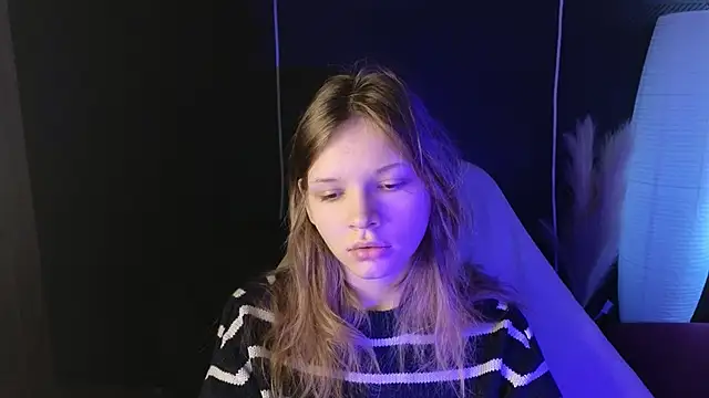 LitaBrom online show from 10-15-25, 07:52