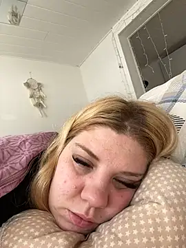 LenaundLeon online show from 03-16-25, 09:05