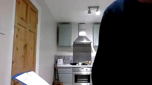 Snapshot of jimmybenido chatting on 01-11-25, 05:29 jimmybenido online show from 01-11-25, 05:29