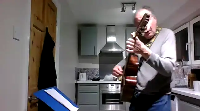 Snapshot of jimmybenido chatting on 01-20-25, 05:27 jimmybenido online show from 01-20-25, 05:27