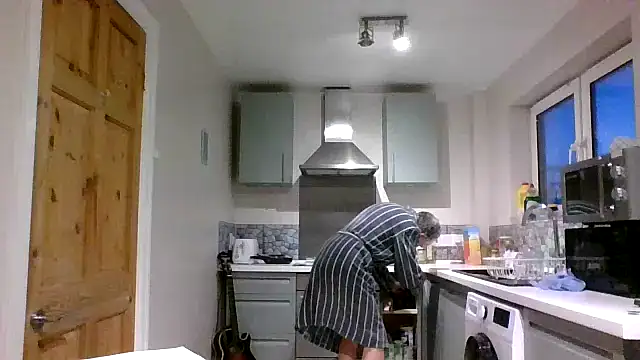 Snapshot of jimmybenido chatting on 02-01-26, 05:33 jimmybenido online show from 02-01-26, 05:33