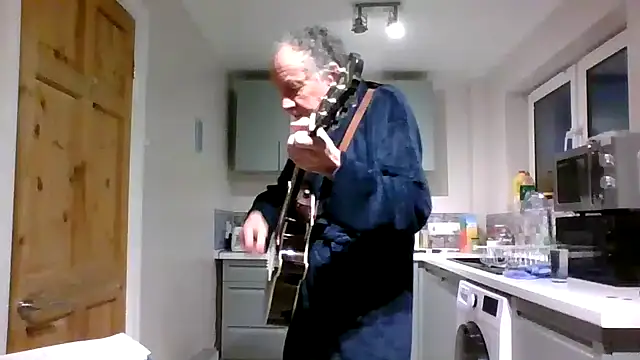 Snapshot of jimmybenido chatting on 02-05-26, 05:50 jimmybenido online show from 02-05-26, 05:50