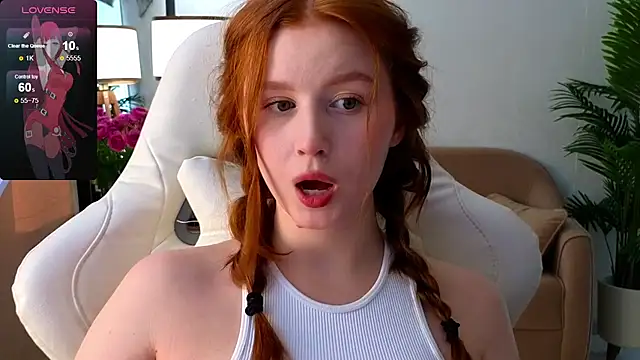 Snapshot of Meow_babe chatting on 02-17-25, 10:18 Meow babe online show from 02-17-25, 10:18