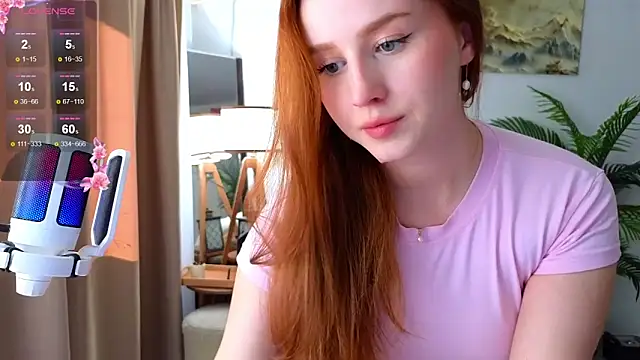 Snapshot of Meow_babe chatting on 10-09-25, 10:46 Meow babe online show from 10-09-25, 10:46