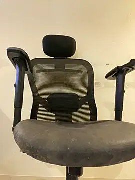 Snapshot of AditiIndia chatting on 12-02-24, 05:48 AditiIndia online show from 12-02-24, 05:48