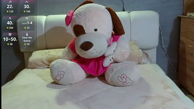 italagomez  online show from 04-09-26, 12:43