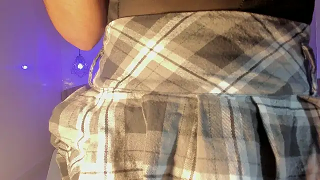 IamNayuta online show from 04-11-26, 01:10