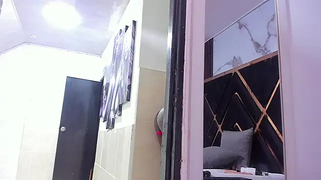 sweetebonny1 online show from 12-03-24, 04:39