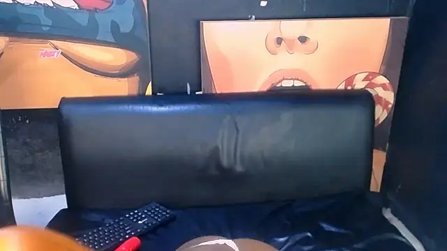 Ebonycutiex online show from 10-27-25, 12:20