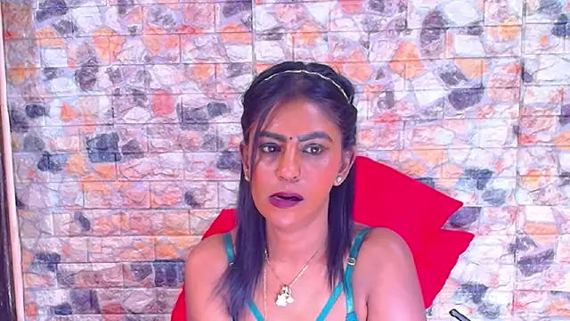 Snapshot of EroticSexyStripper chatting on 11-19-25, 03:56 EroticSexyStripper online show from 11-19-25, 03:56