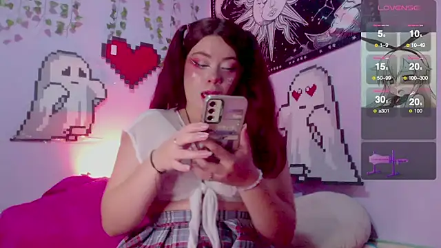 Erza escarleth online show from 03-11-25, 12:11