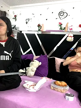 1lovelygirls online show from 10-06-25, 12:13