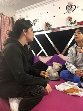 1lovelygirls online show from 10-15-25, 12:16