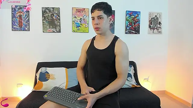 jonathanjoestar  online show from 02-03-26, 09:31