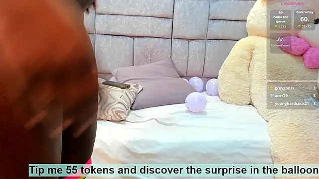 amina west online show from 11-02-25, 10:50