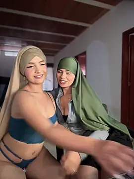 lalilamassu1 online show from 02-11-26, 08:14