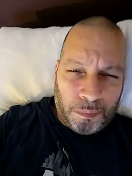 Snapshot of Just2much chatting on 11-13-25, 12:48 Just2much online show from 11-13-25, 12:48