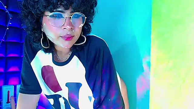 kuromi69 online show from 01-08-25, 04:23