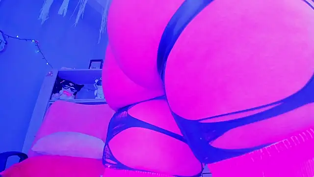 kuromi69 online show from 04-05-26, 01:30