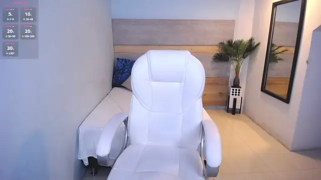 Violetta rainbow online show from 12-21-24, 08:39