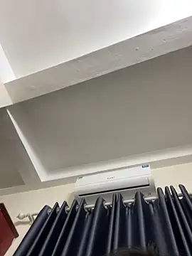 Louis Baby online show from 03-04-25, 03:26