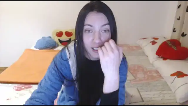 CuteJollie4U online show from 03-12-26, 04:46